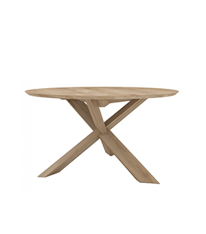 Circle dining table